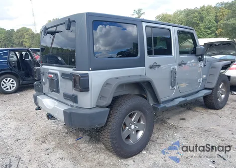 2014 Jeep Wrangler Unlimited Sahara z USA, uszkodzony, nr VIN 1C4BJWEG2EL138028